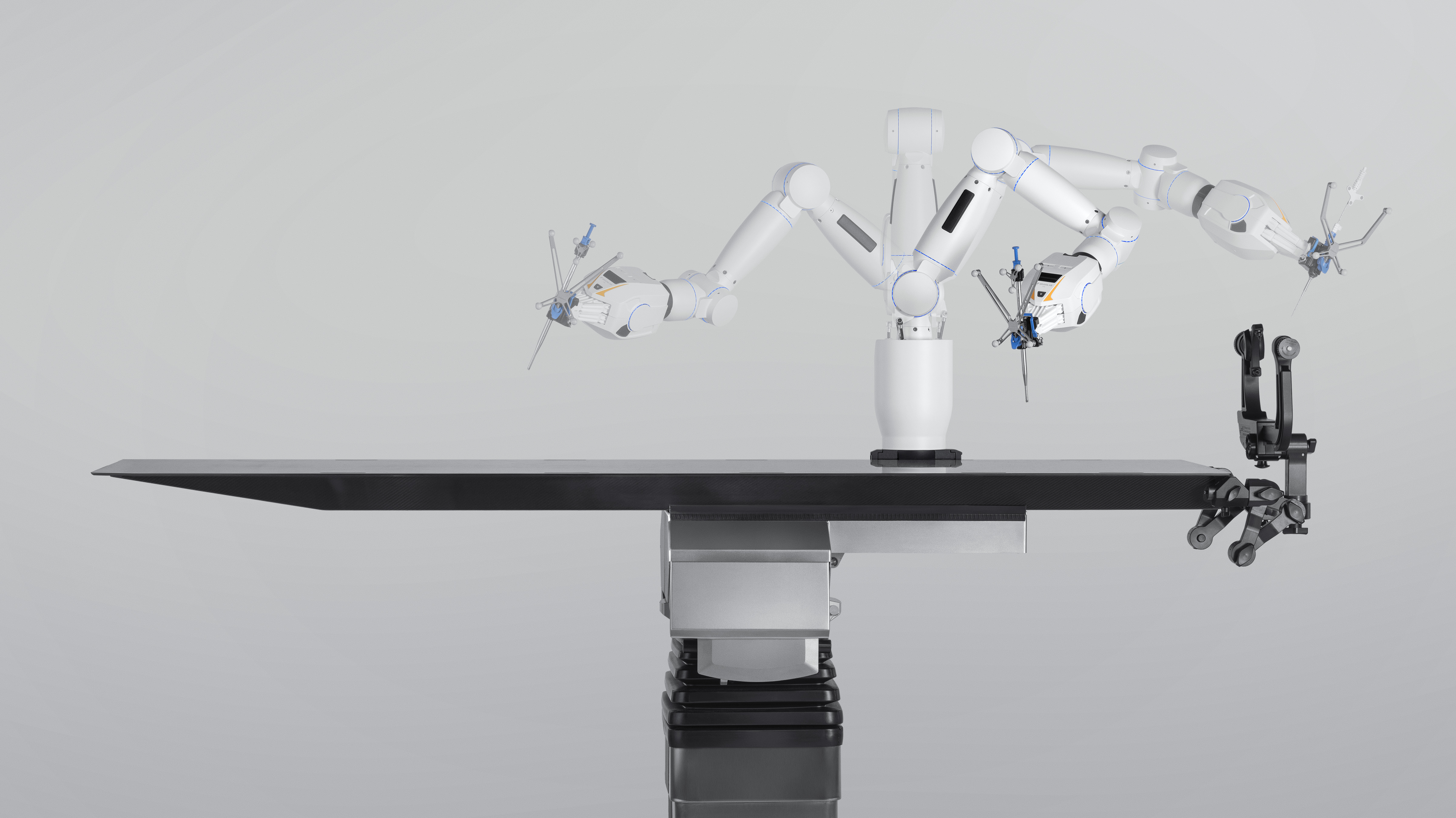 NEW外科学 = NEW Surgery Robotic Suite from Brainlab: Loop-X®, Curve® and Cirq
